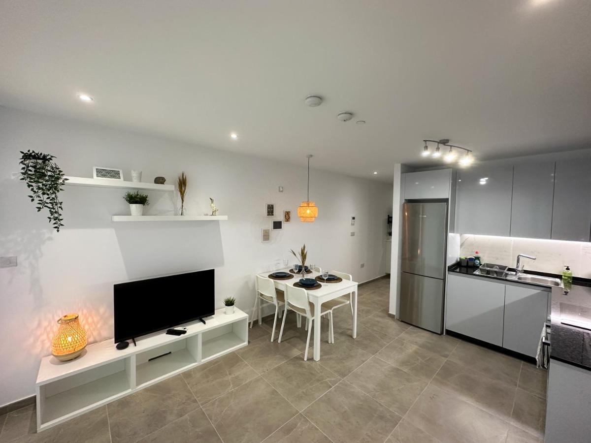 Brand New - Massive Studio - E1 - Self Catering Gibraltar Exterior foto